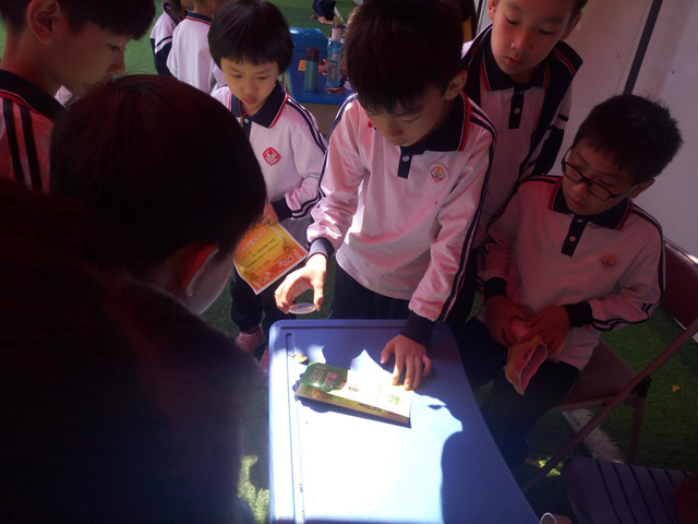 2017年广东省“全国科普日”科普进学校活动移师海珠区 聚德西路小学科技节同时上演