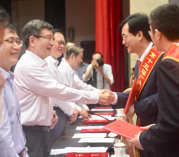 20名中青年科技工作者获第十五届广东省丁颖科技奖