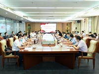 省科协党组理论学习中心组召开专题学习会议