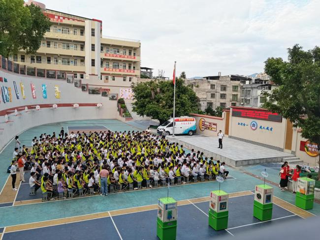 /home/lenovo/桌面/48d96093768db189366715779bb14e11.jpg48d96093768db189366715779bb14e11