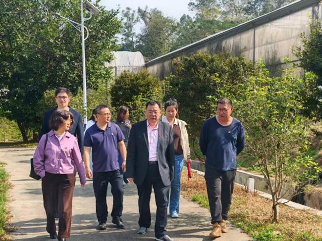 6b30a0bf3b3f5110ad602a8f777cc8b6